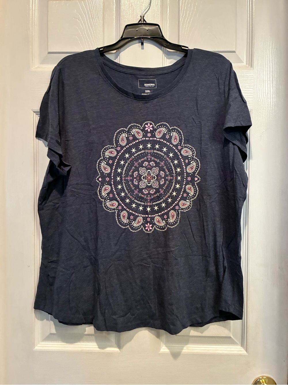Sonoma Heathered Blue Tee with Pink & White Paisley Medallion